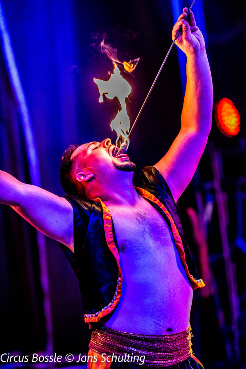 Circus Bossle persfoto 4 - Fotograaf Jans Schulting