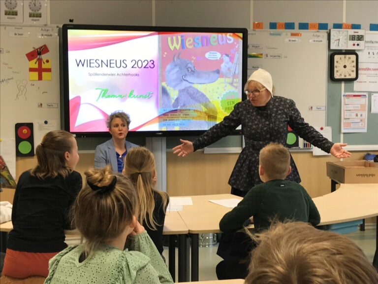 Fuchs en Vos waren bij de 1e Wiesneus-les van dit jaar en zijn ook van partij op het Kinder Kunstcircuit. FOTO ECAL