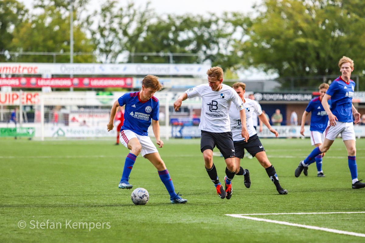 Grol wint tweede bekerwedstrijd