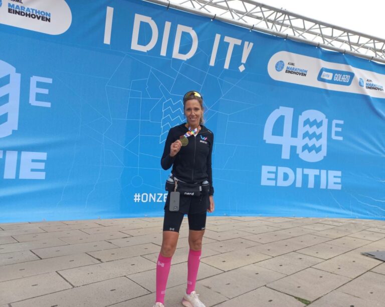 Colette Gomez voltooit marathon en zamelt ruim €7.000 in voor de Hersenstichting