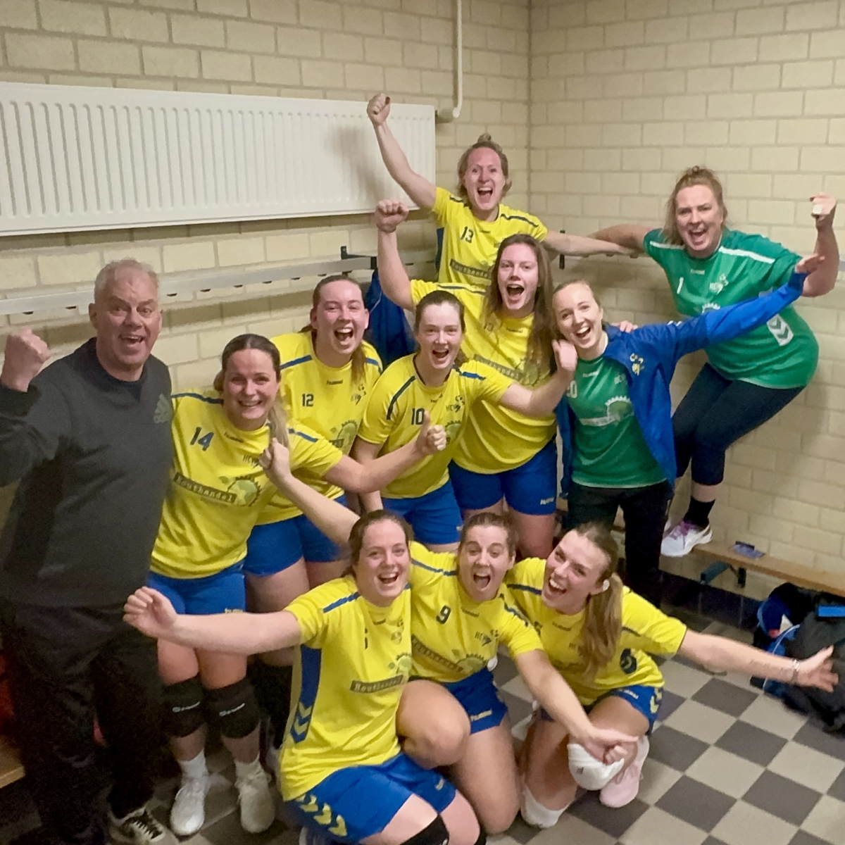 HCW Dames 1 pakt winst in laatste seconden