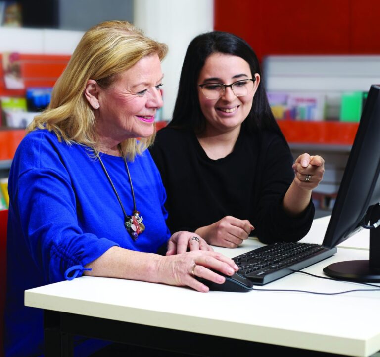 Informatieavond Belastingaangifte 2024 in bibliotheken Oost Gelre