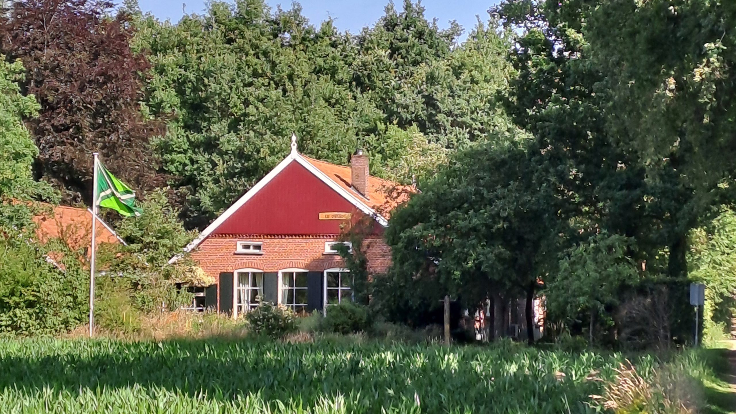 Nieuwe fietsroute juli: historische wegen en zomerse uitzichten rond Bredevoort
