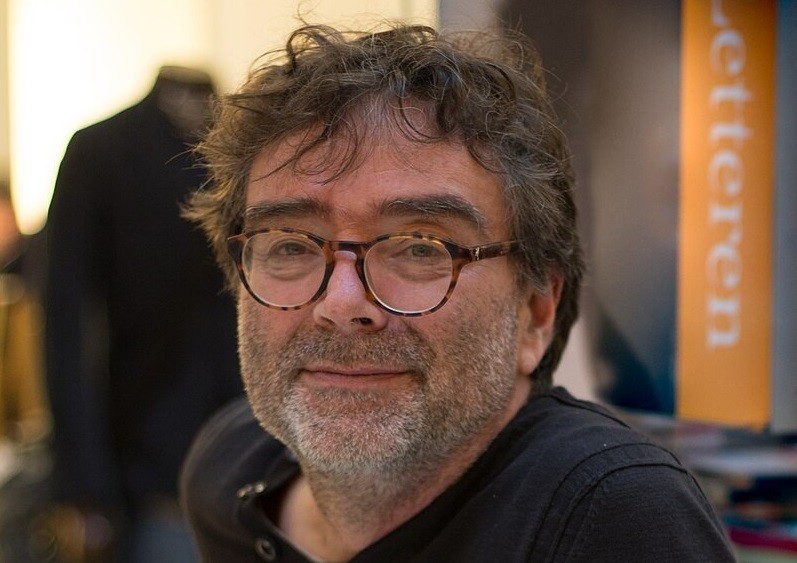 Interview met schrijver Bert Wagendorp in Bibliotheek Winterswijk