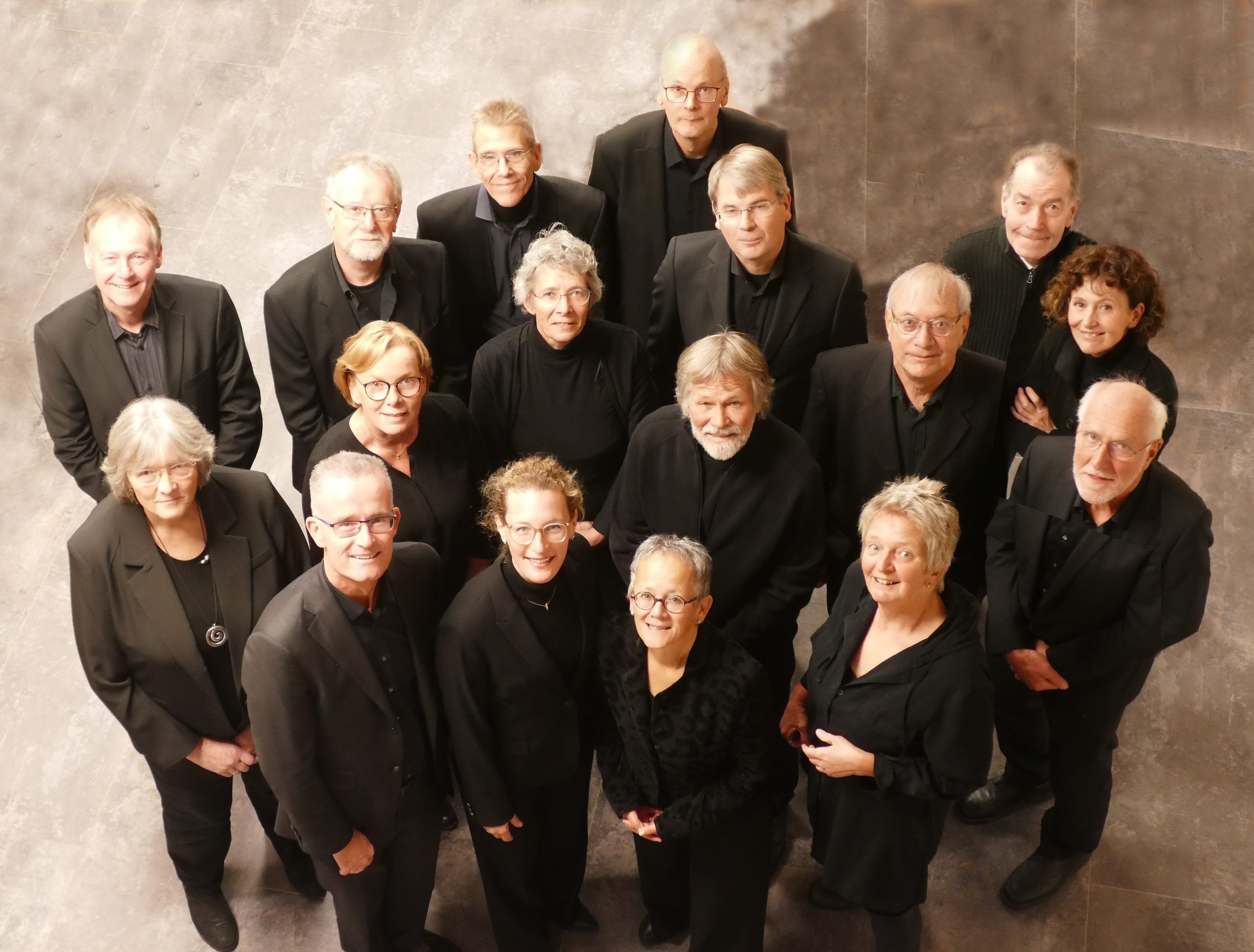 Orthodoxe muziek en ikonen in sfeervolle St. Gudulakerk