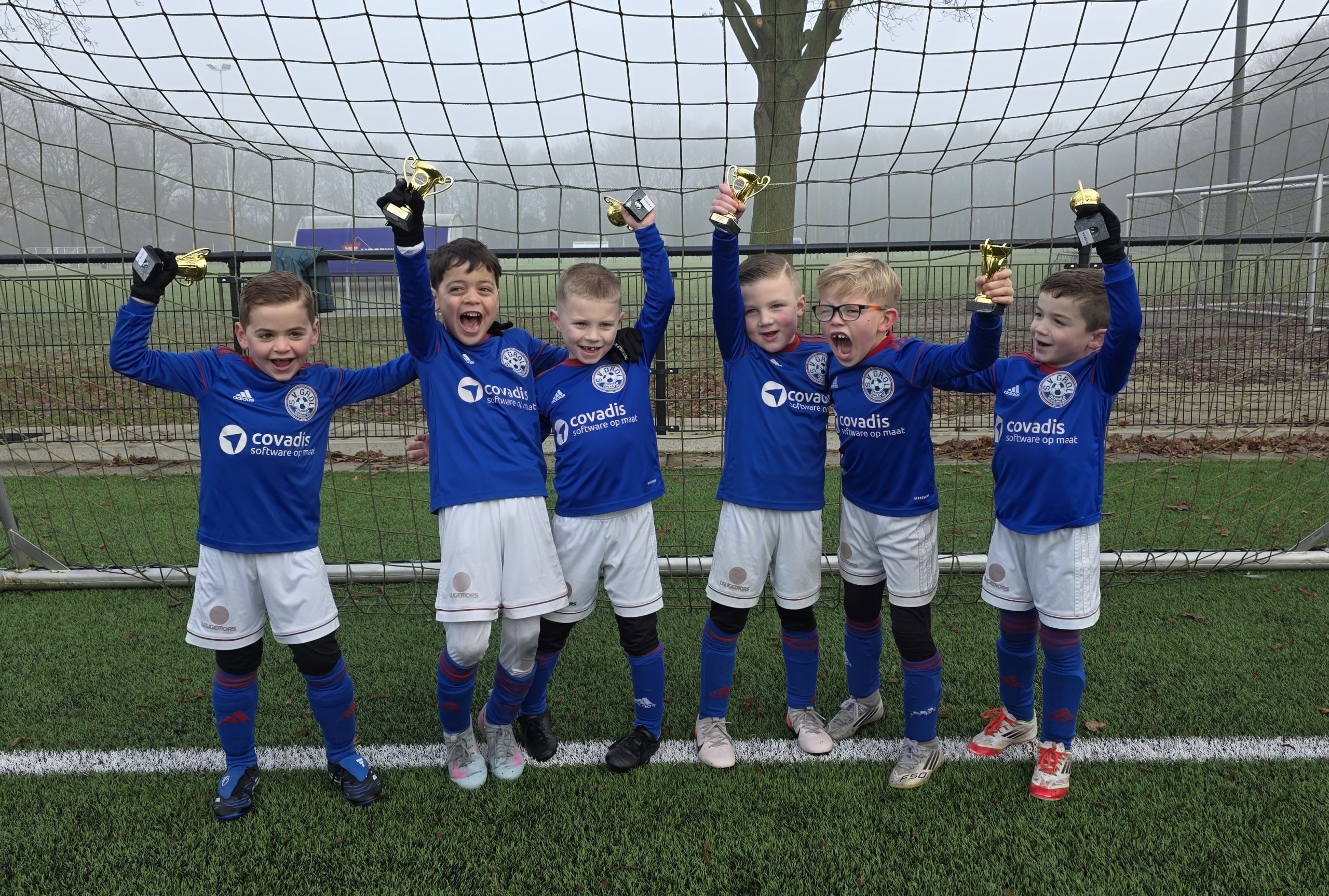 Grol JO8-4 pakt titel na zinderende kampioenswedstrijd