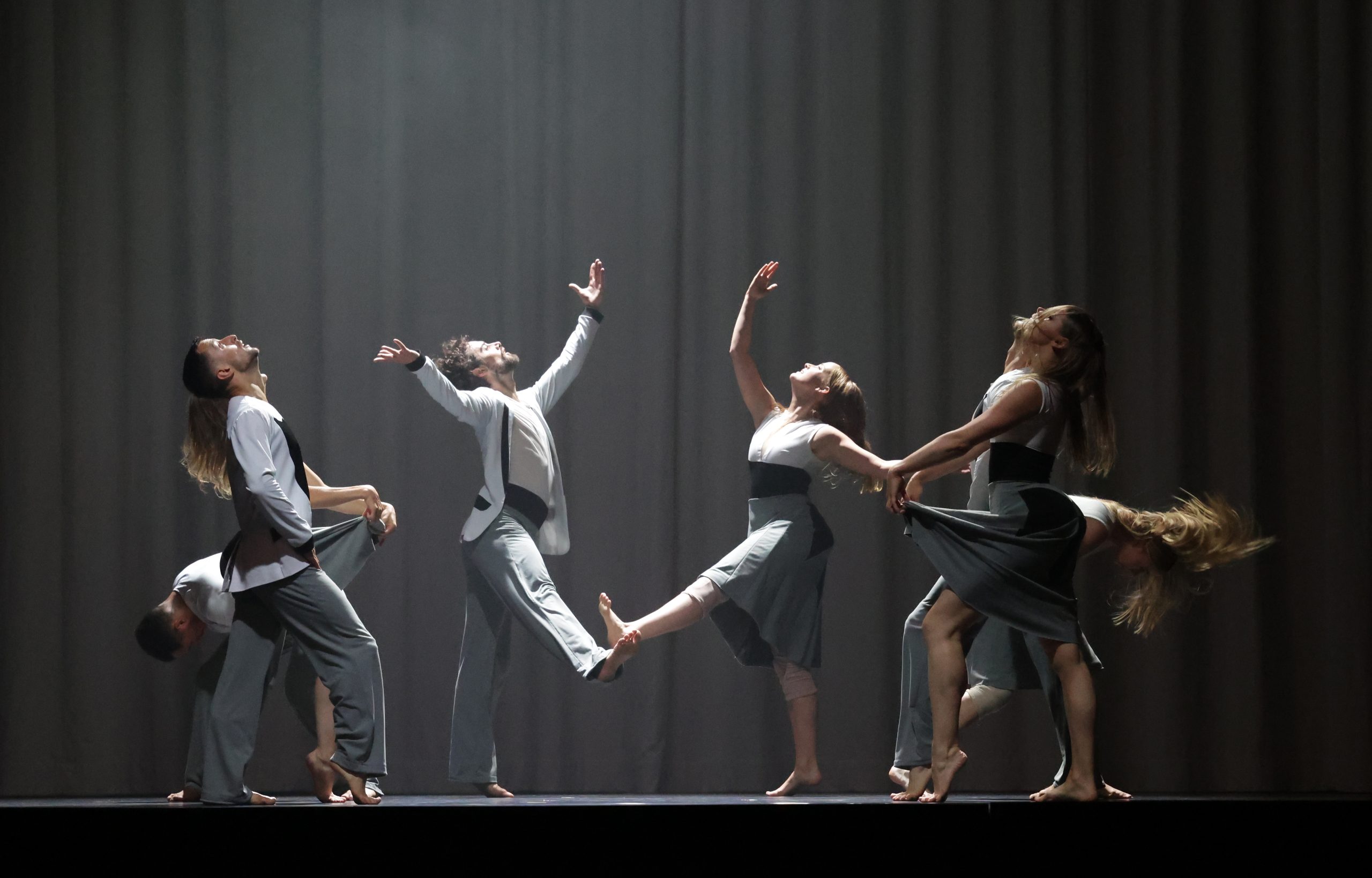 DOETINCHEM — Introdans sluit seizoen af in Amphion Theater
