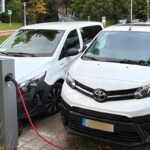 Wagens aan de oplader