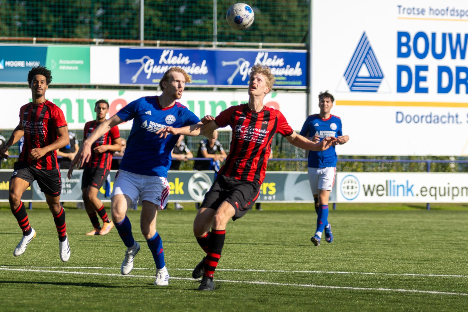 GROENLO — Grol wint thuisduel tegen Quick 1888 dankzij twee doelpunten van Mick Wissink
