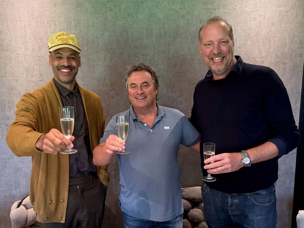 LAREN (GLD) — Alain Clark begint samenwerking met Bright Up Records in Laren